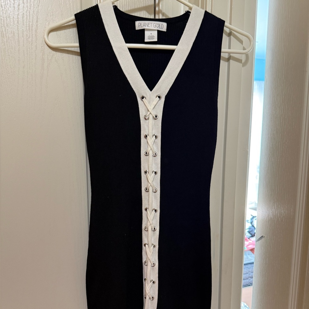 Black and white dress